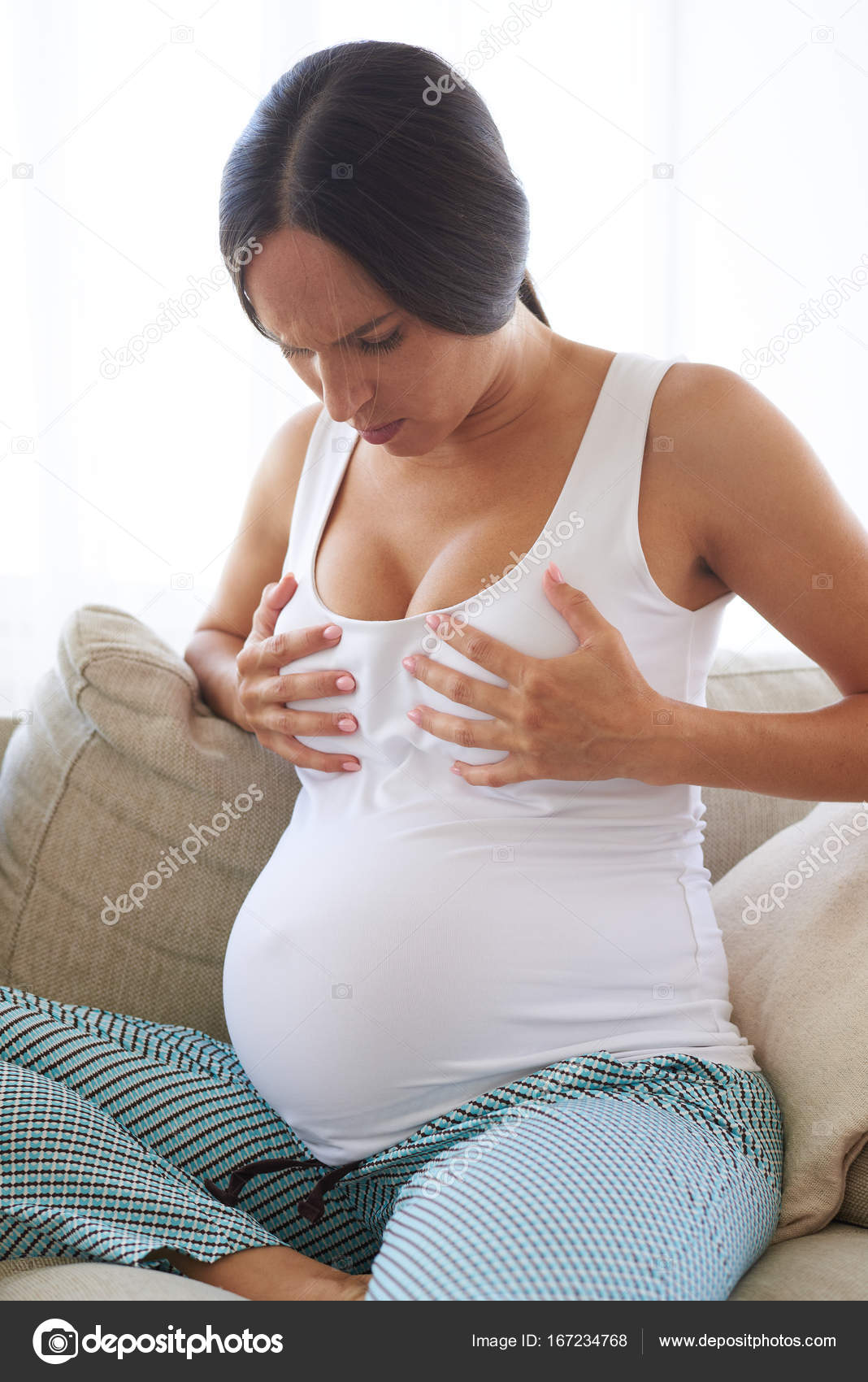 у кого на 4 недели беременности перестала болеть грудь фото 14