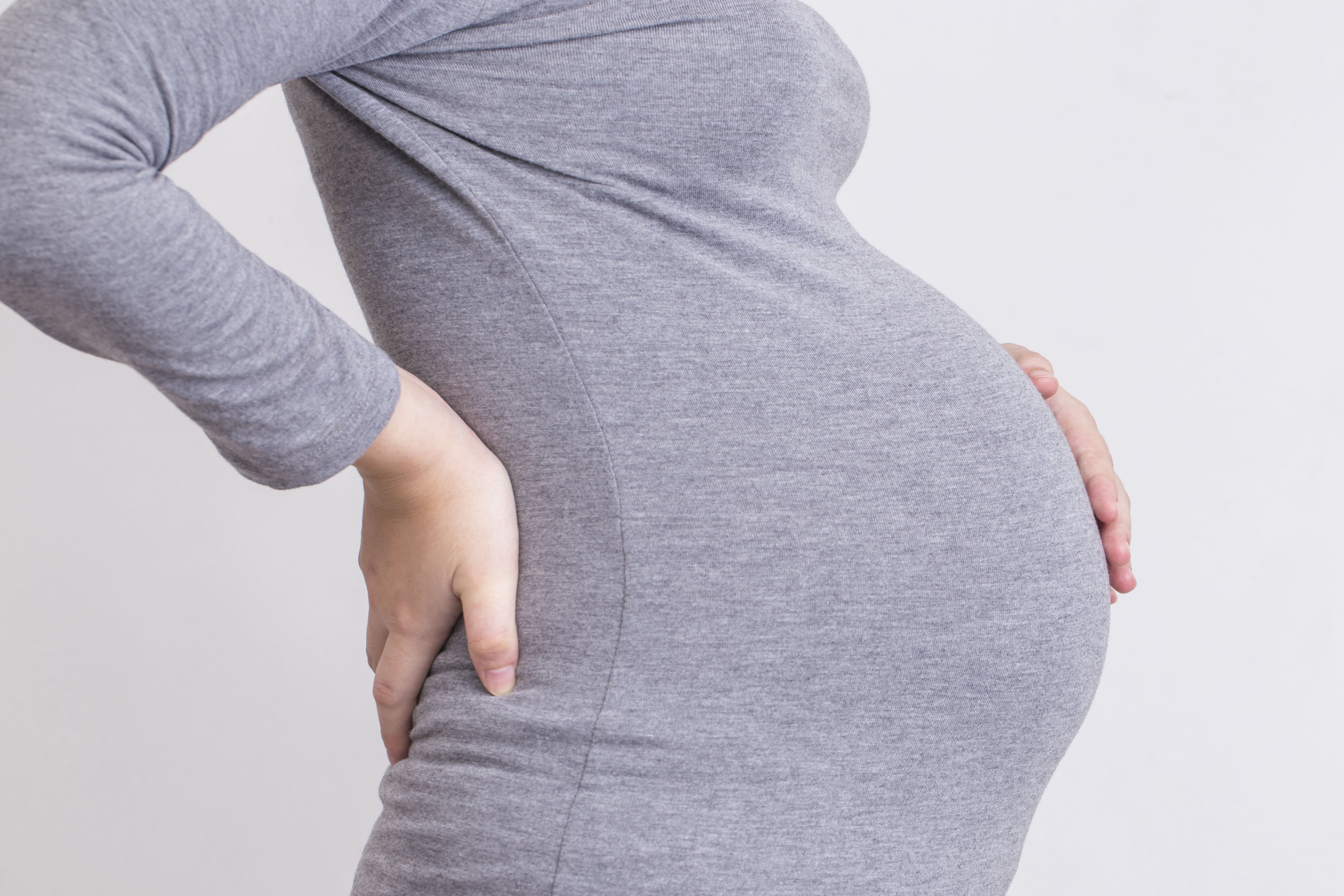 Болит живот и спина при беременности