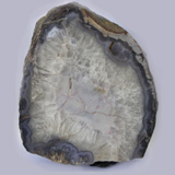 Выставка природных горных пород и минералов  «Удивительное в камне»
